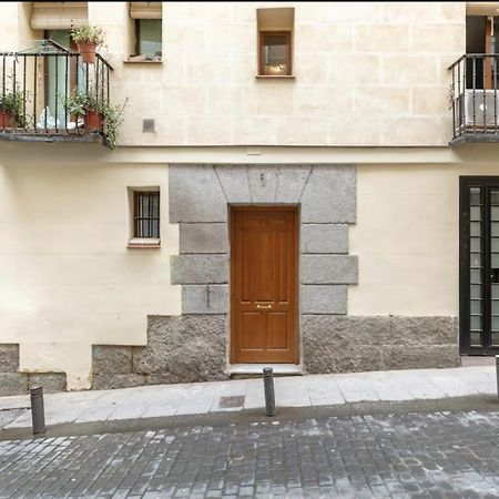 2 Bedrooms 1 Bathroom Furnished - Las Letras - Bright - Mintystay Madrid Buitenkant foto