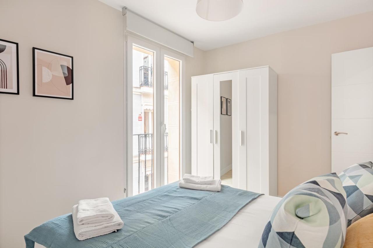2 Bedrooms 1 Bathroom Furnished - Las Letras - Bright - Mintystay Madrid Buitenkant foto